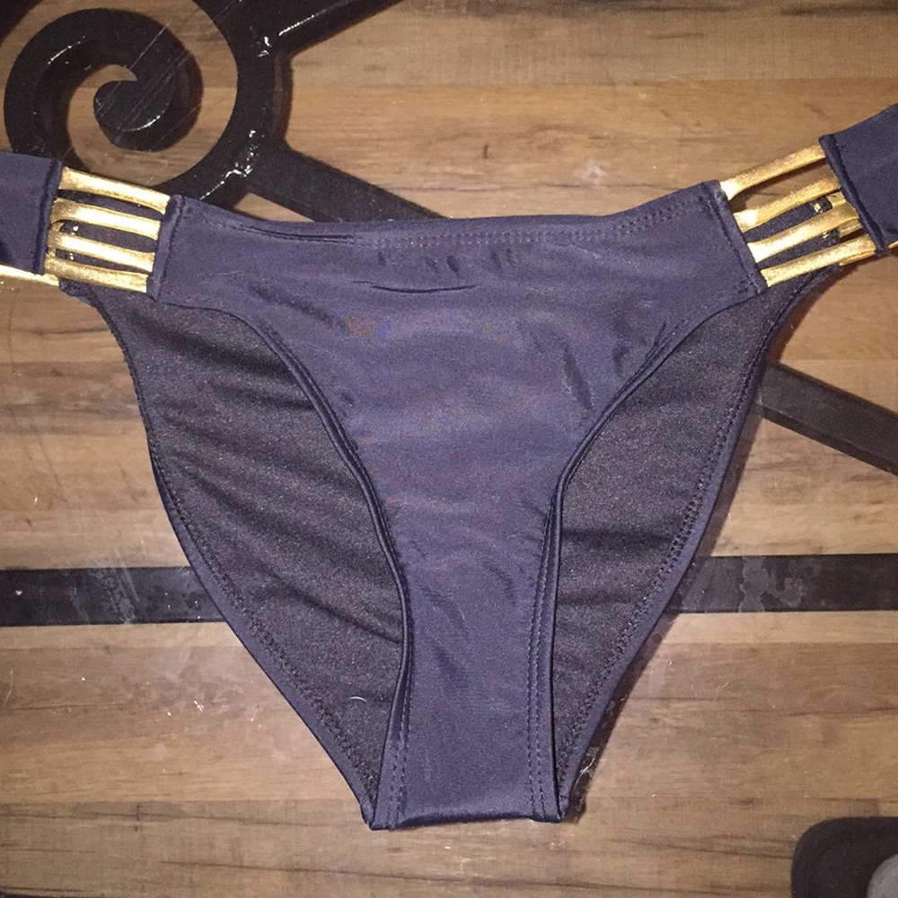 Bathing suit bottoms